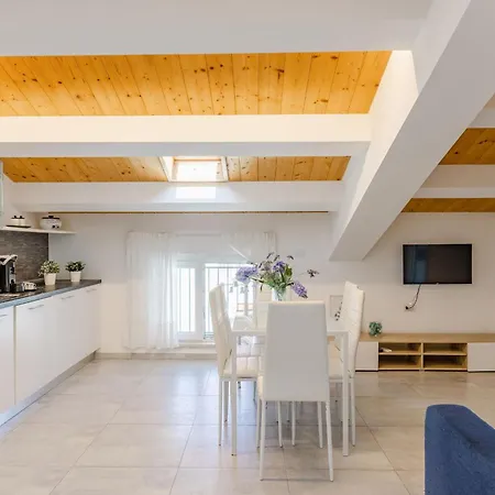 Apartment Italian Experience-seaside Porto Potenza Picena
